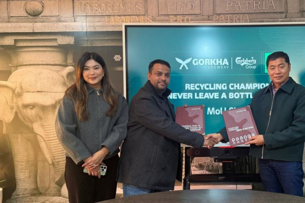 गोरखा ब्रुअरी र खालिसीसीबिच सहकार्य : ‘नेभर लिभ ए बोटल बिहाइन्ड’ अभियान